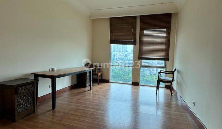 Apartement Pakubuwono Residences 3 BR Furnished 2