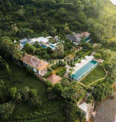 Villa View 2 Lantai Los Pantai Karangasem Bali 15