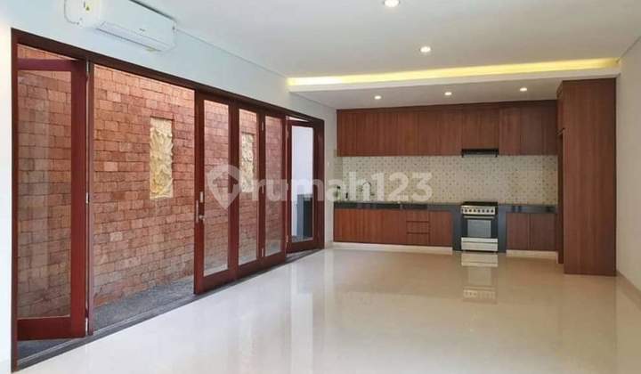 Villa Modern Sanur Rent Denpasar Selatan Bali 4