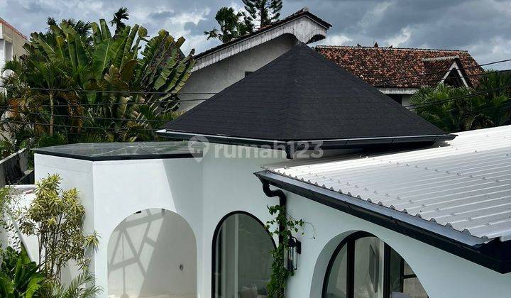 Villa Baru Modern Minimalis Berawa Canggu Badung Bali 2