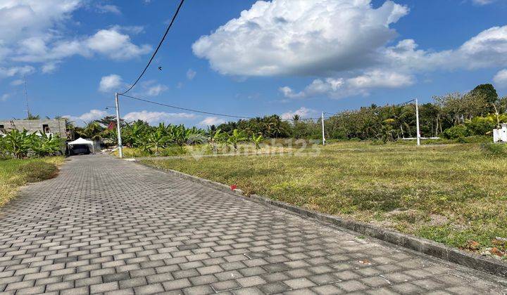 Plot of land near Kedungu Beach Main Street 2