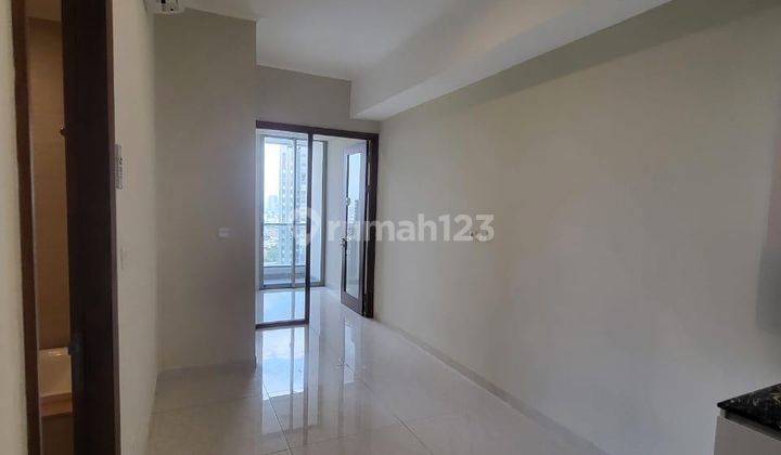 Disewakan 1 + 1 Condominium Taman Anggrek Residence Semifurnished Furnished  2