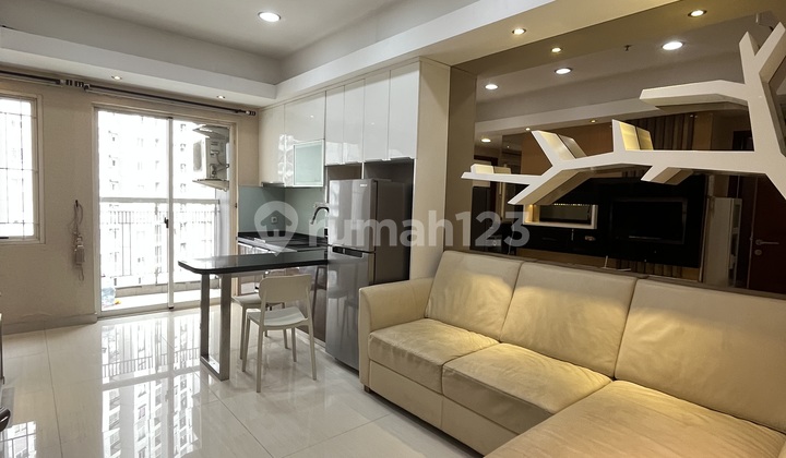 For Rent 2 Bed Apartment Royal Mediterania Garden Furnished