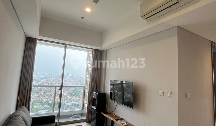 disewakan 3 Bed Apartemen Taman Anggrek Residence Full Furnished  1
