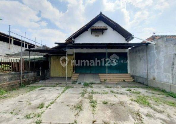 Ruang usaha murah dekat exit tol gondangrejo karanganyar solo  1
