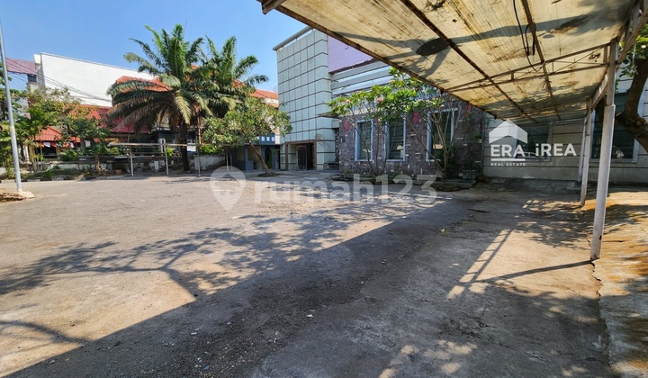 Gedung Kantor Disewakan di Pusat Bisnis Solo Purwosari  1