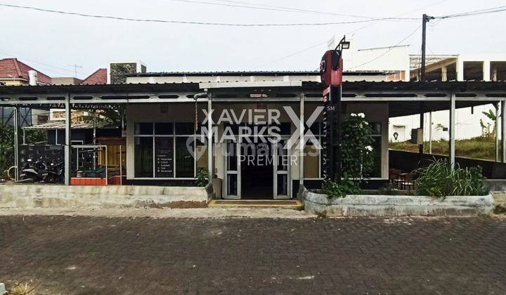 Cafe Furnish Kawasan Ramai Dekat Kampus di Dau Malang 1