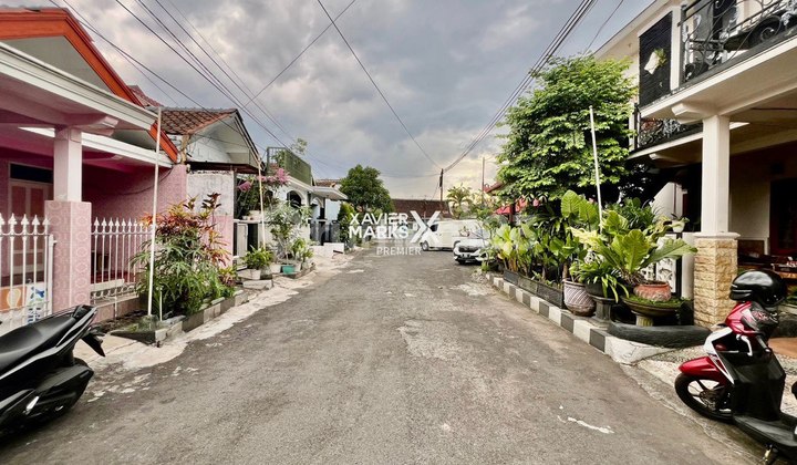 Ready-to-Occupy Under-Market House in Taman Sulfat Housing Complex. 2