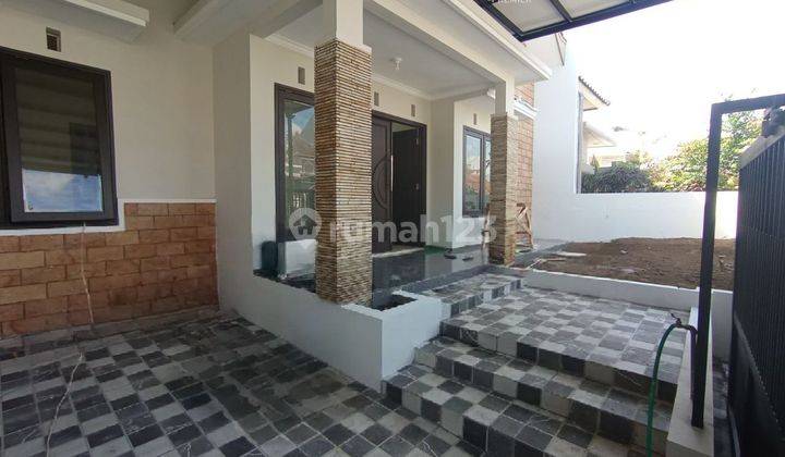 Rumah Cantik Baru Renov Siap Huni di Perum Villa Puncak Tidar 2