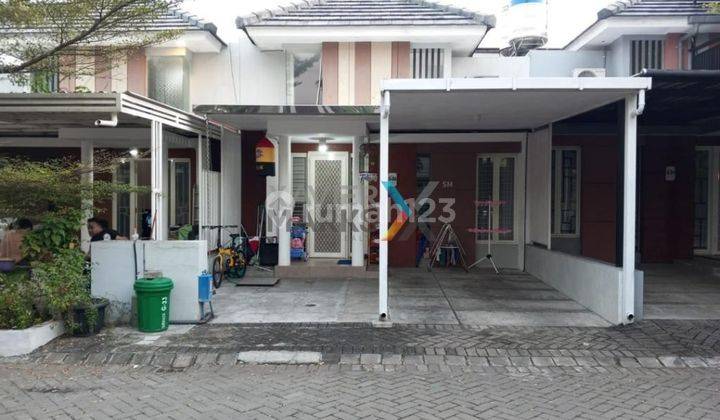 Rumah Terawat Semi Furnished di Perumahan Green Orchid 1