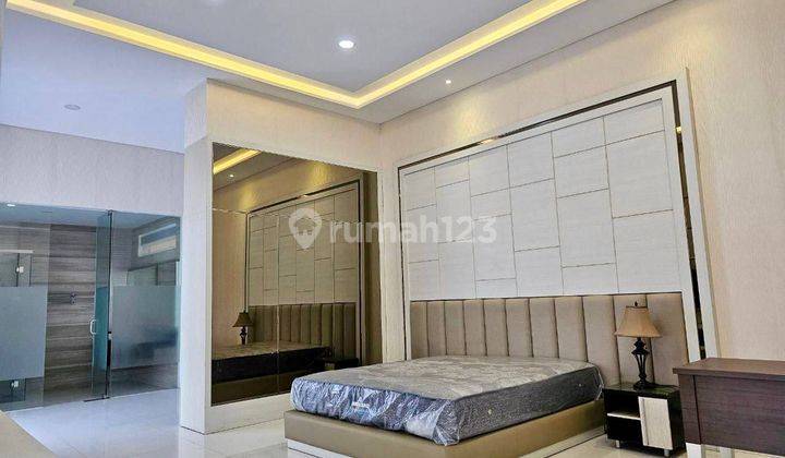 Rumah Mewah Full Furnished Private Pool Di Istana Dieng Malang 2