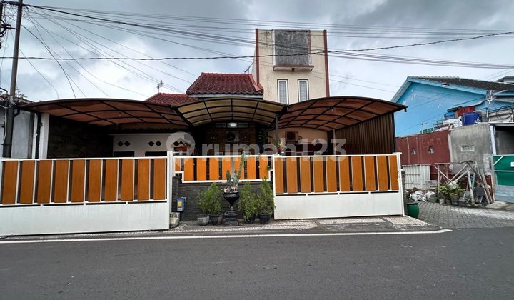 Rumah Siap Huni Semi Furnished di Ikan2 Dekat Suhat Malang