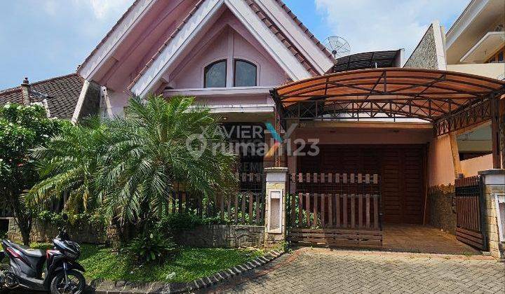 Rumah Mewah 1 Lantai Semi Furnished di Istana Dieng Malang 1