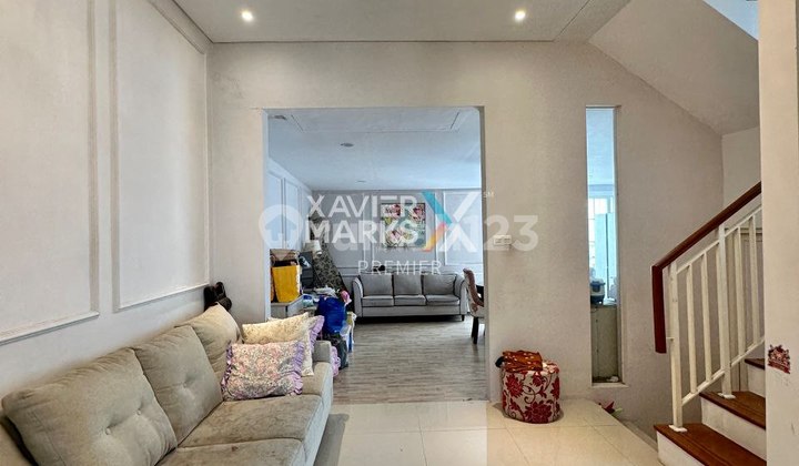 Rumah Modern 2 Lantai di Perum Green Orchid Malang 2