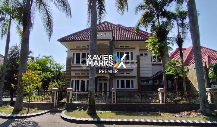 Rumah Mewah 2 Lantai Hook di Permata Jingga Suhat Malang 1