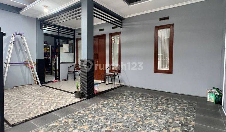 Rumah Terawat di Teluk Grajakan Dekat Araya Malang 2