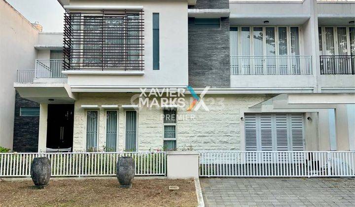 Rumah Mewah Full Furnished di Boulevard Greenwood Araya 1