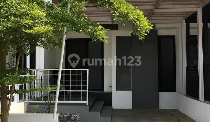 Rumah Minimalis di Cluster Hill Araya Dekat Binus