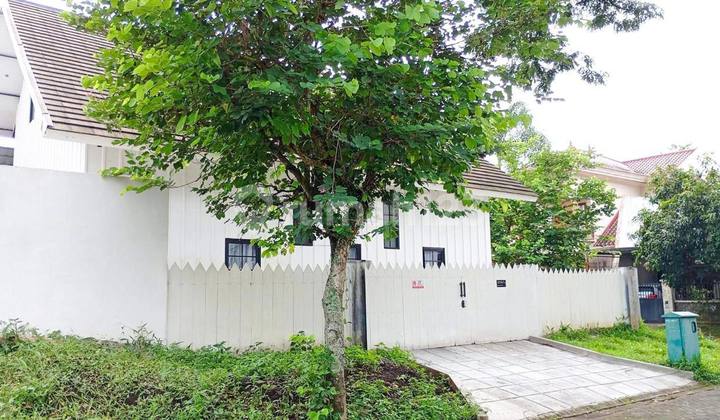 New American Style House in Golf Cluster Araya Malang New American Style House in Golf Cluster Araya Malang