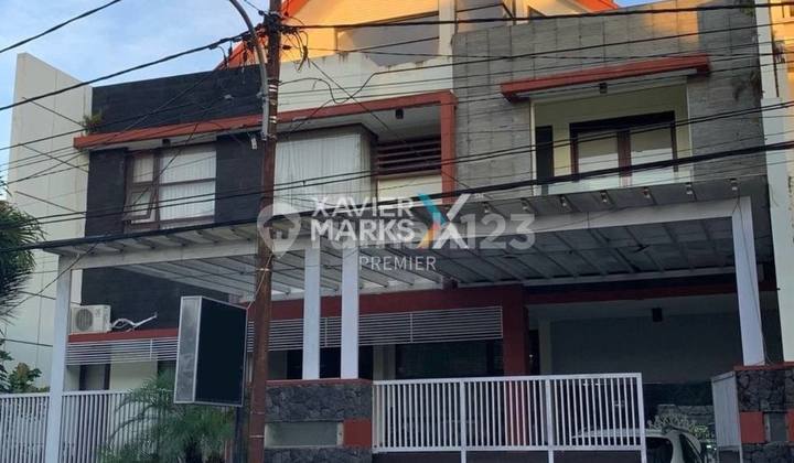Rumah 3 Lantai Bagus di Dewandaru Area Suhat Malang Rumah 3 Lantai Bagus di Dewandaru Area Suhat Malang