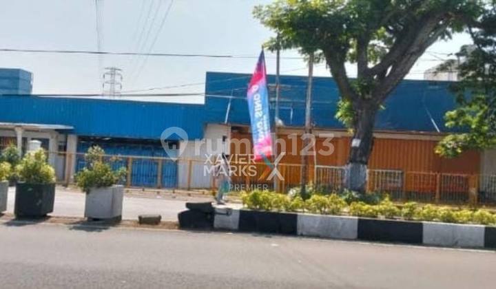Tempat Usaha Strategis Siap Pakai di Poros A Yani Malang