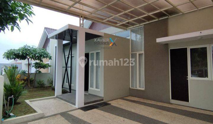 Rumah Cantik Luas Semi Furnished di Boulevard Austinville 2