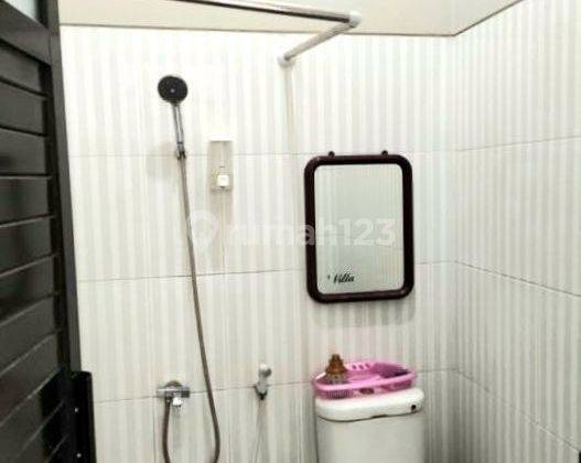 kamar mandi rumah terawat siap huni di