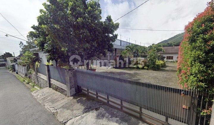 Villa Luas View Gunung di Batu Potensi Passive Income Villa Luas View Gunung di Batu Potensi Passive Income