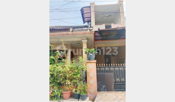 Disewakan Rumah di Taman Galaxi Indah Bekasi