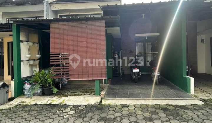 Rumah Siap Huni Dalam Komplek Rotterdam Jatiasih Bekasi 1