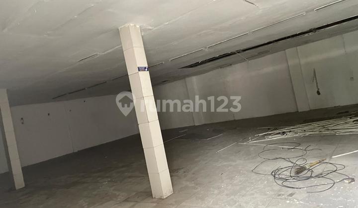 Di Sewakan Ruko Gandeng 3 di pinggir jalan Raya Pantura Tambun 