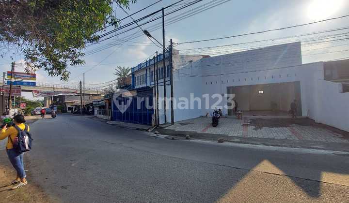 For Rent 1-Story Shop House in Jatibening Bekasi Near Jatibening Toll Gate