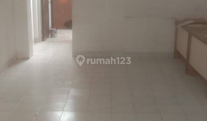 Disewakan Ruko 2Lantai di Jalan Utama Dr Ratna Jatikramat Bekasi 2