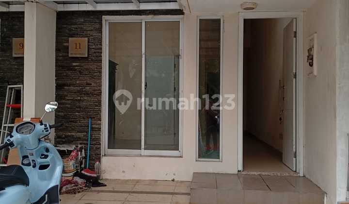 Minimalist 1.5-Story House for Sale in Orchid Garden Housing Complex 2