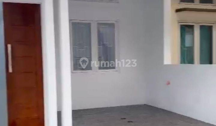 Dijual Rumah Minimalis Rapih Siap Huni di Cluster Villa Saphire 2