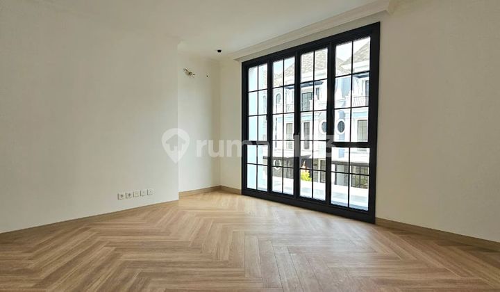 3-Story House with Elegant Design in East Jakarta 2