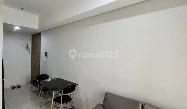 Disewakan Apartemen 2 BR Taman Anggrek Residence Luas 50m2 2