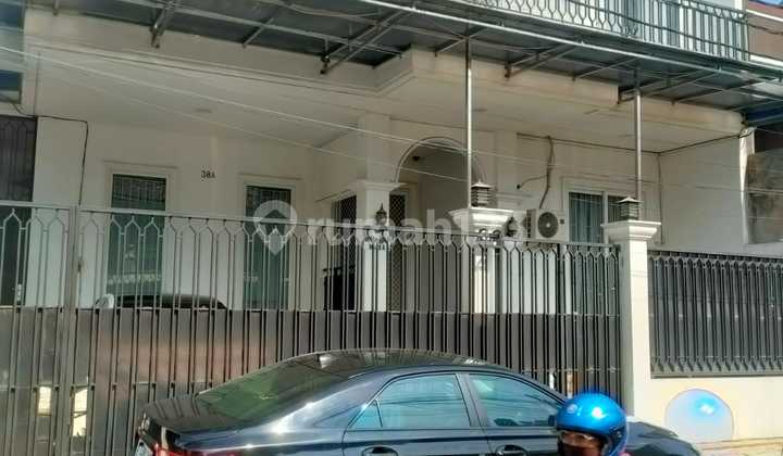 For Sale Hook House 300m2 4+1 Bedrooms