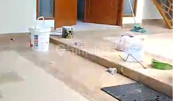 Dijual Rumah 2 Lantai Unfurnished - Budi Indah, Jalan Semeru 2