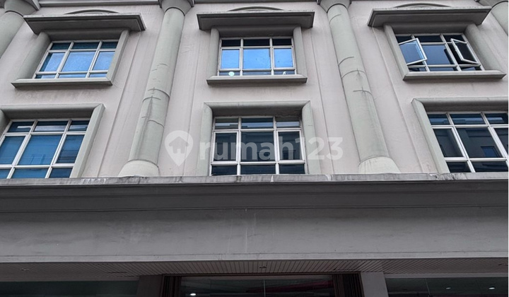 Dijual Gedung Kantor 4 Lantai di Kebon Jeruk
