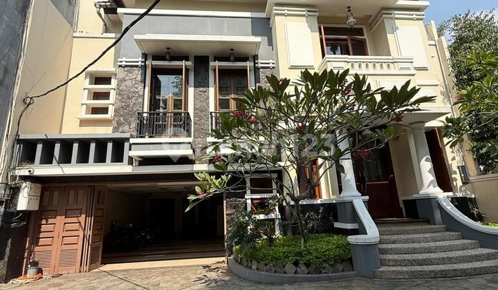 Dijual Rumah Menteng Cocok Untuk Passive Income Dijual Rumah Menteng Cocok Untuk Passive Income