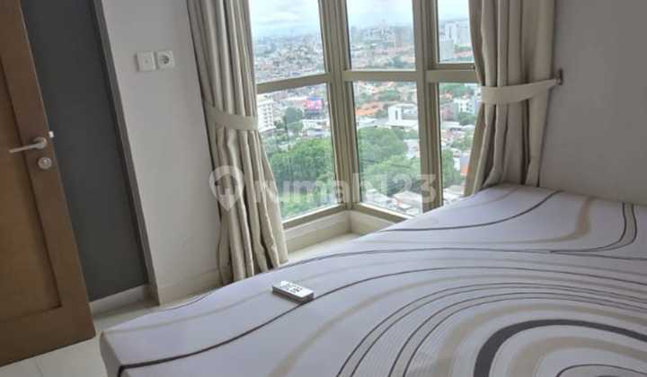 For Sale 3BR Apartment Fully Furnished Strategic Location in the city center