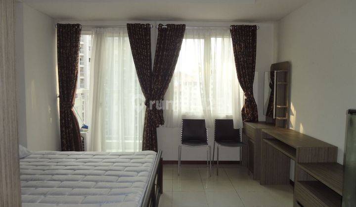 Disewa - Apartemen Studio Royal Mediterania Full Furnished Lantai Tinggi 1