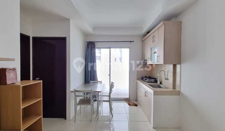 Apartemen 2 Kamar Medit 2 Semi Furnished, Sewa Murah