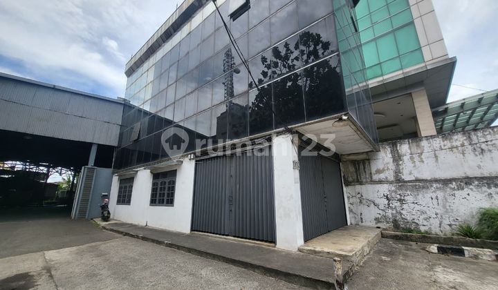 Commercial Warehouse Daan Mogot - Can be used as Showroom & Padel