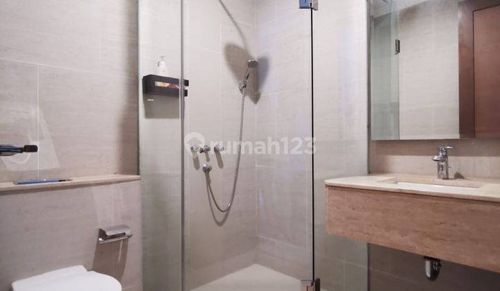 Disewakan Apartemen Taman Anggrek Furnished type 3 Bed Room 1