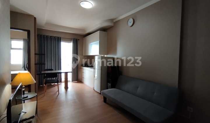 Siap Huni !! Apartemen 2 Kamar Di Medit 2 Dekat Mall Central Park & Neo SOHO Siap Huni !! Apartemen 2 Kamar Di Medit 2 Dekat Mall Central Park & Neo SOHO
