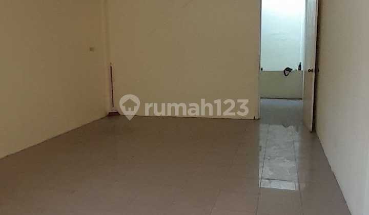 Disewakan Ruko Sentral Bisnis di Tanjung Duren, 4 Lantai, Luas 56m2 2