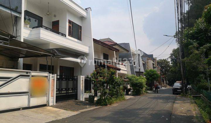 Rumah Tanjung Duren Cocok Untuk Hunian Dan Perkantoran 2