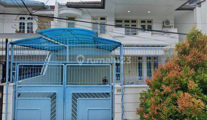 Disewakan Rumah 4 Kamar Di Kartini, Jakarta Pusat 1